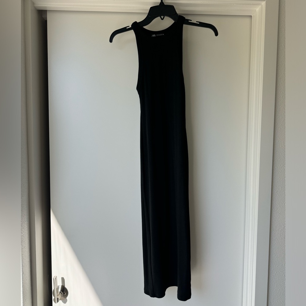 Long Black Ribbed Zara Midi Dress